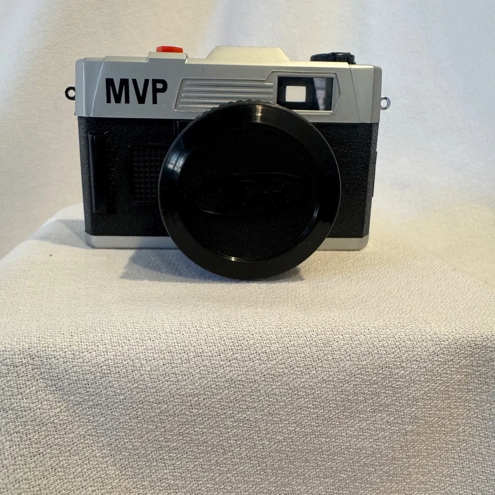 FORD Collectors MVP Promo Advertising 35MM Film Camera with Case - NEW IN BOX